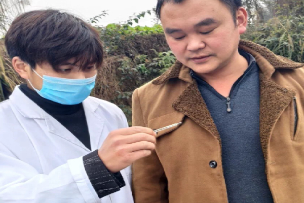 2019级社会工作专业汤张雨同学做防疫志愿工作 2019级社会工作专业汤张雨同学做防疫志愿工作