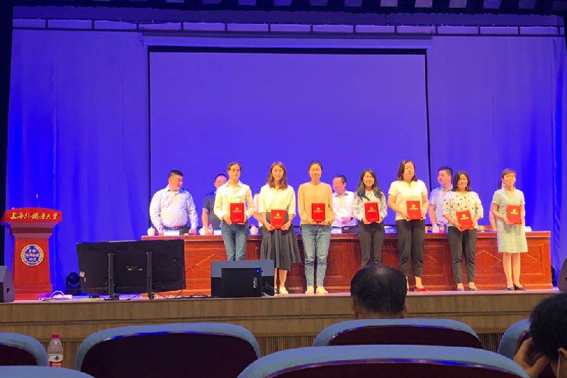 俞佳瑛同志被授予 “巾帼卫士”先进个人荣誉称号