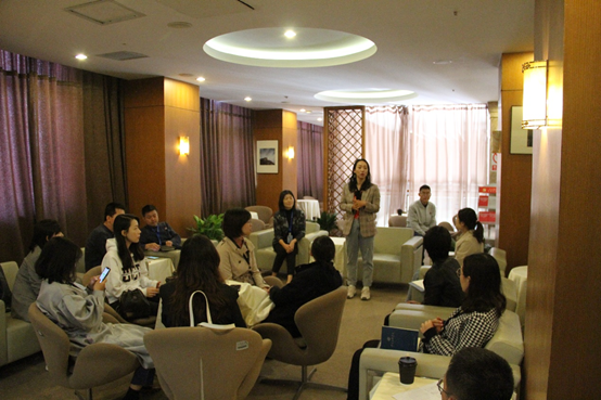 图为专题沙龙会议现场 图为专题沙龙会议现场