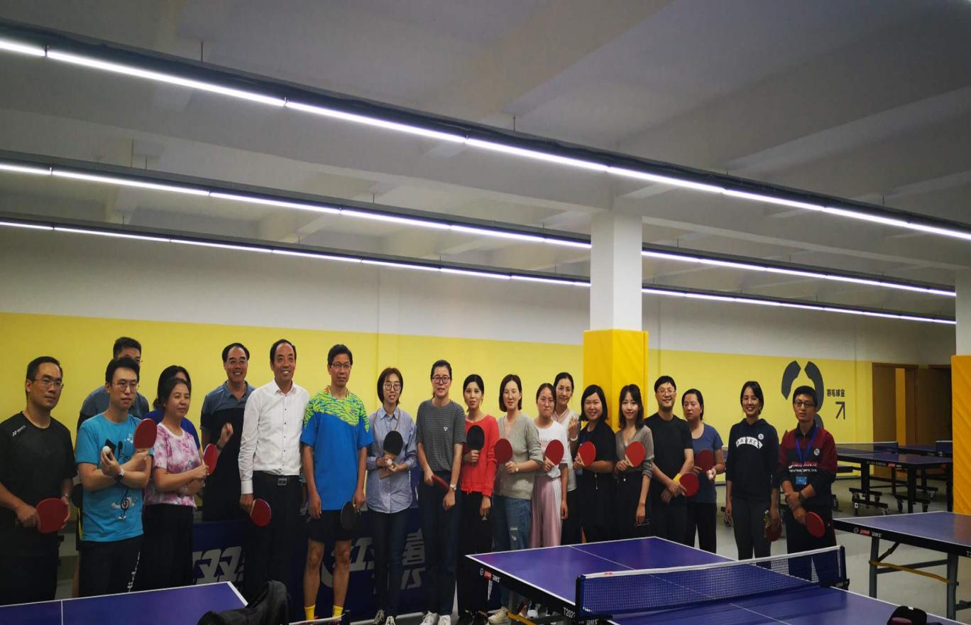 乒乓球俱乐部 乒乓球俱乐部