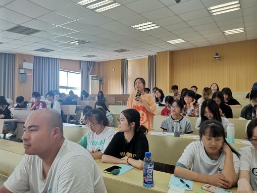 罗立强教授讲座现场 罗立强教授讲座现场