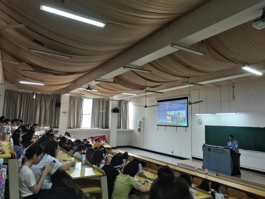 讲座现场 讲座现场