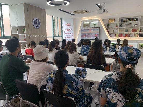 学院师生党员以及入党积极分子、入党申请人共同收看庆祝中国共产党成立100周年大会 学院师生党员以及入党积极分子、入党申请人共同收看庆祝中国共产党成立100周年大会