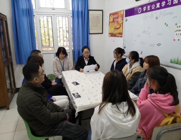 院领导与新生代表座谈 院领导与新生代表座谈