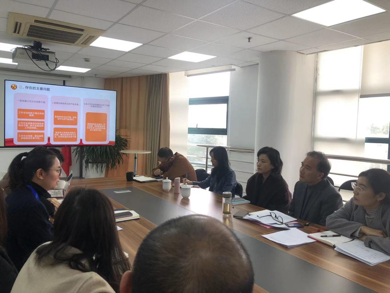 图为党课现场 图为党课现场