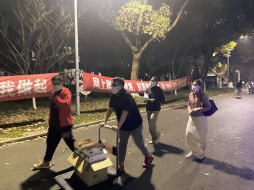 商务外语学院学生 李欣怡