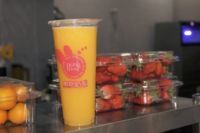 食堂提供的水果，及水果饮料