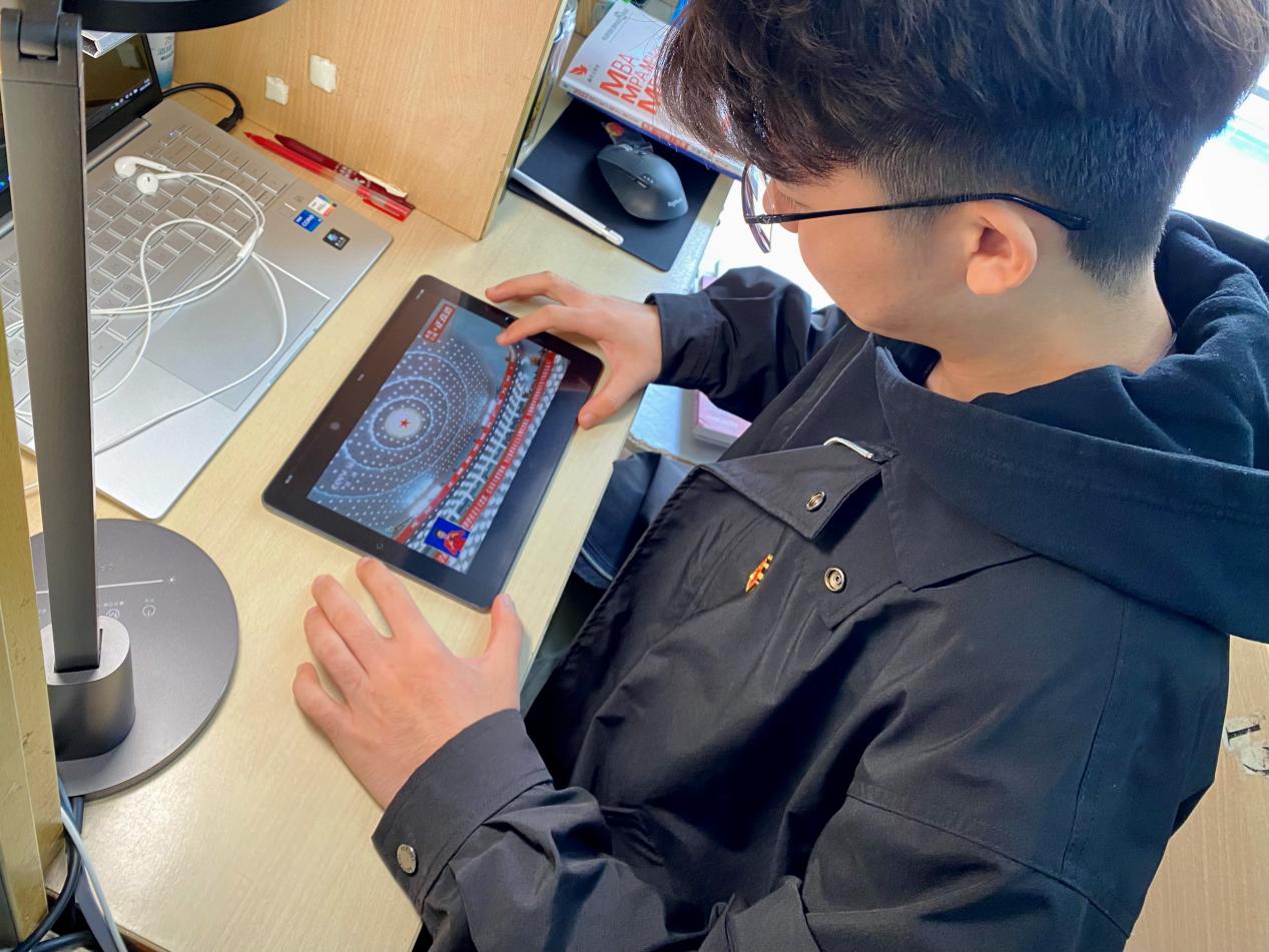 商务经济学院学生党员在线观看开幕式 商务经济学院学生党员在线观看开幕式