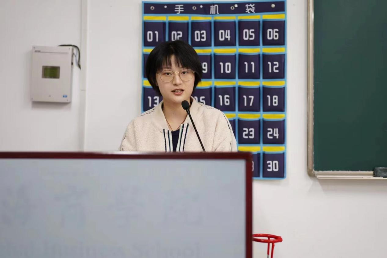 图为施恒分享经验 图为施恒分享经验