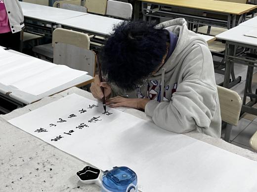 酒管学子“二十大”书法作品现场 酒管学子“二十大”书法作品现场