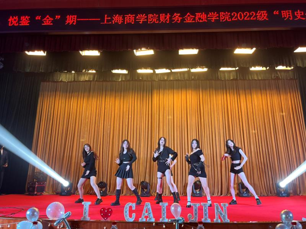 图为KB社团表演 图为KB社团表演