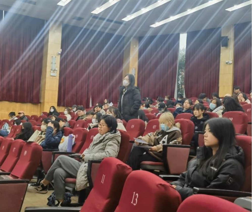 学生提问 学生提问