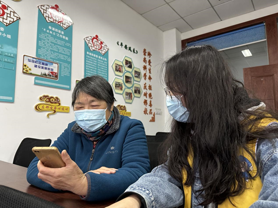 志愿者讲解现场 志愿者讲解现场