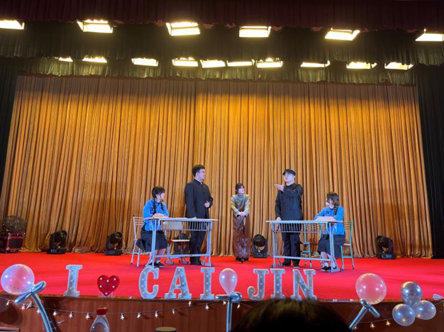 图为情景剧表演 图为情景剧表演