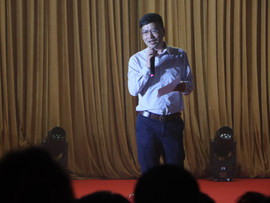 宋晓光书记上台致辞