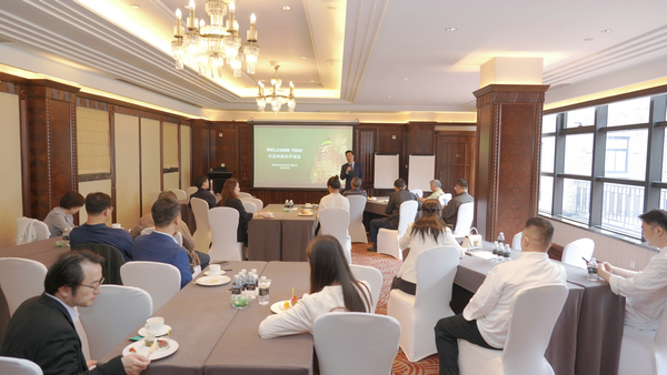 中高职院校校长班和平饭店参访