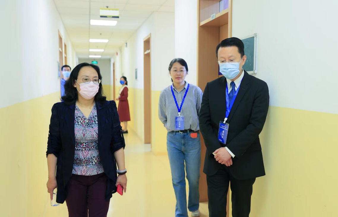 校党委副书记、副校长劳晓芸莅临赛场指导工作 校党委副书记、副校长劳晓芸莅临赛场指导工作