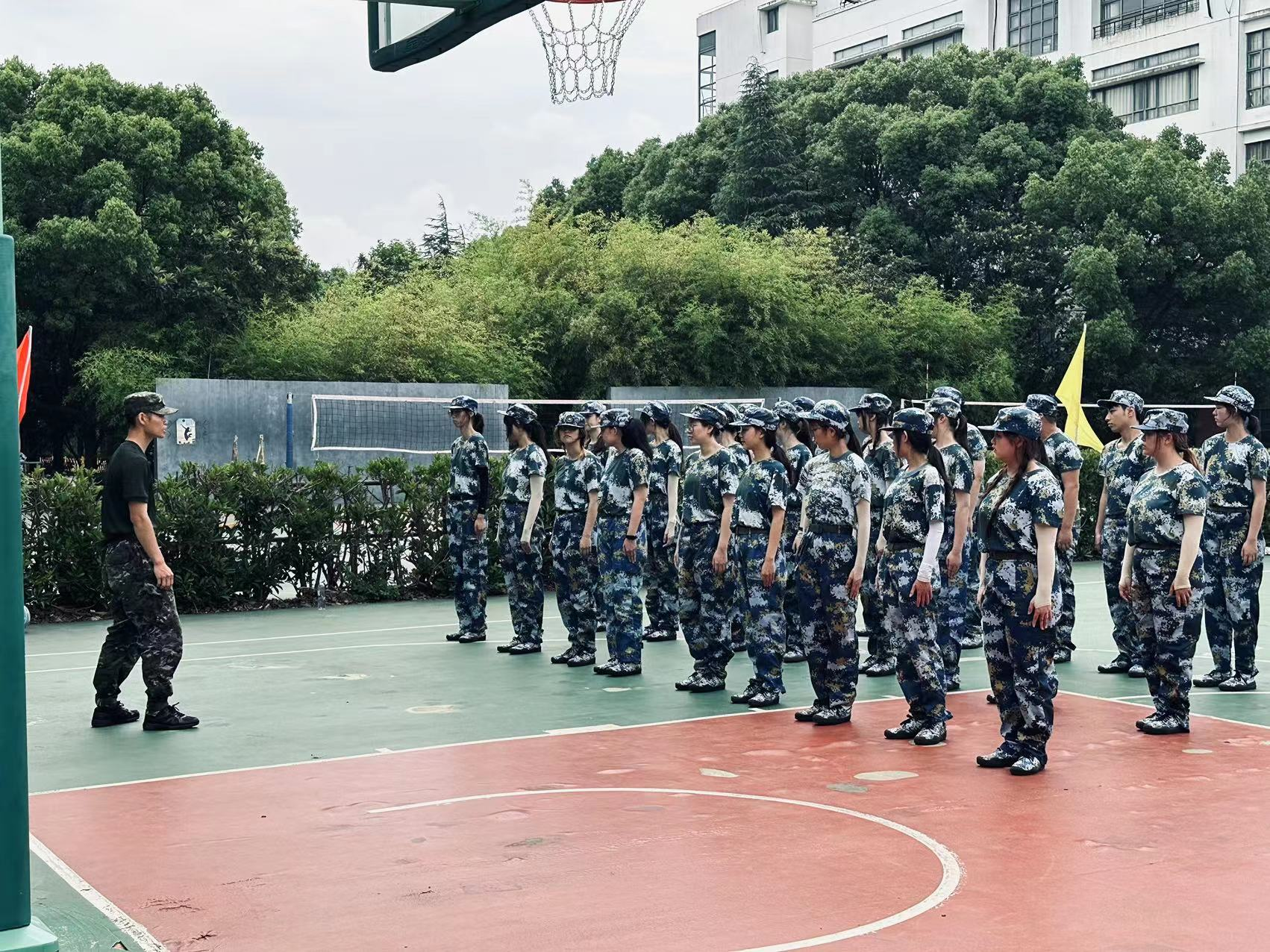 同学们的训练瞬间