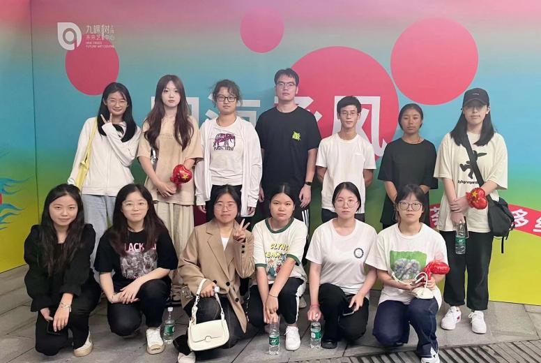 图1 我院志愿者合影