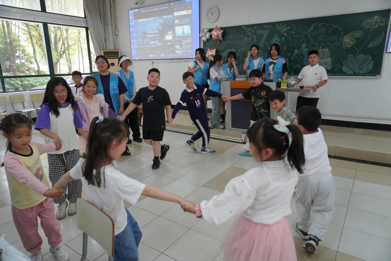 图4为“管”二代游戏环节